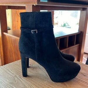 Nine West High heel ankle boots